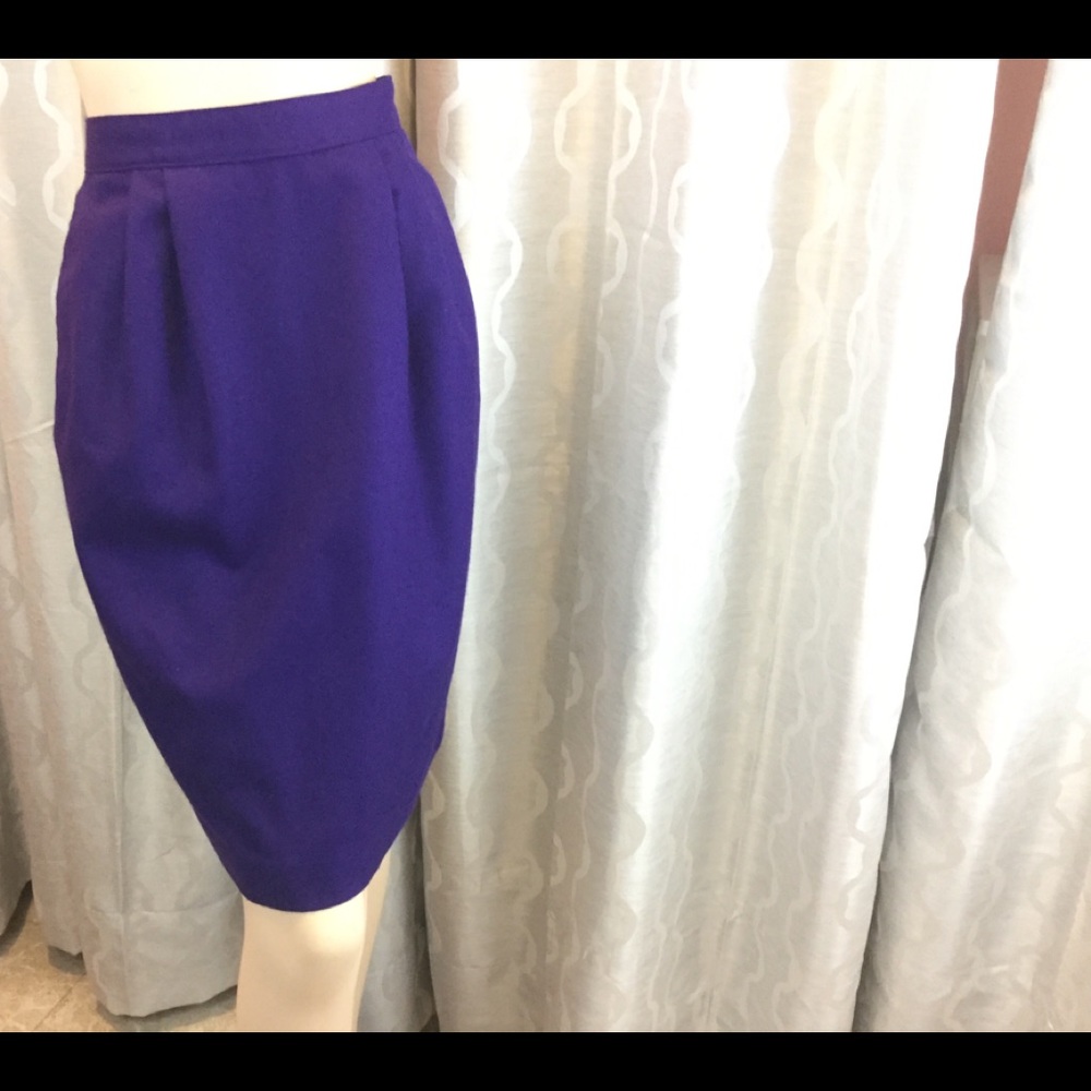 Gorgeous Wool Skirt